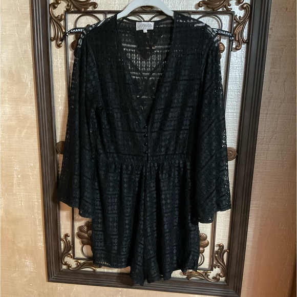 Lioness Black Lace Romper/ Bikini cover up L EUC - Picture 1 of 10